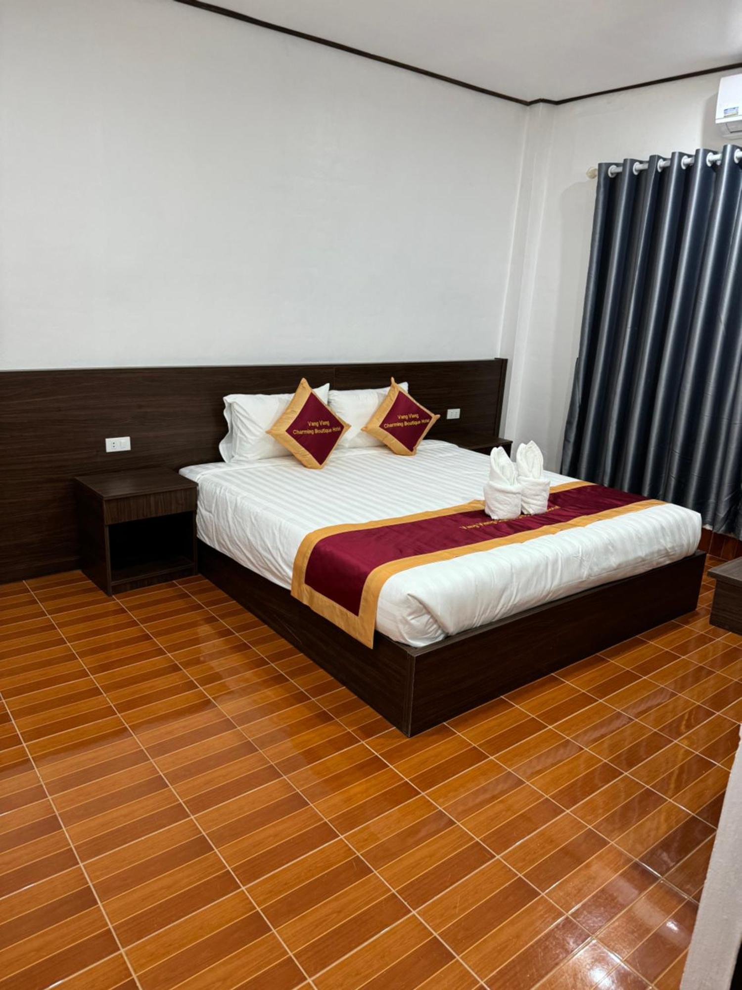 Vangvieng Charming Boutique Hotel ヴァンヴィエン エクステリア 写真