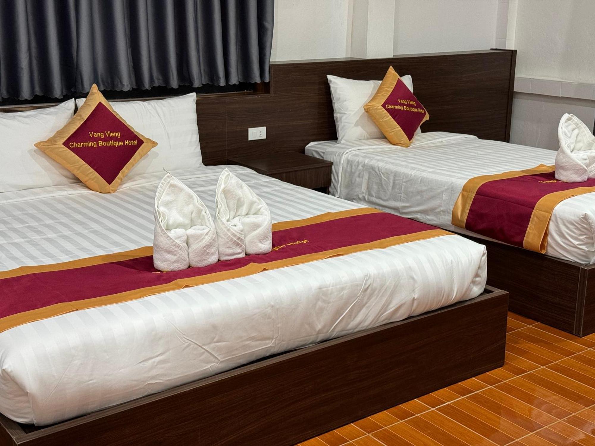 Vangvieng Charming Boutique Hotel ヴァンヴィエン エクステリア 写真