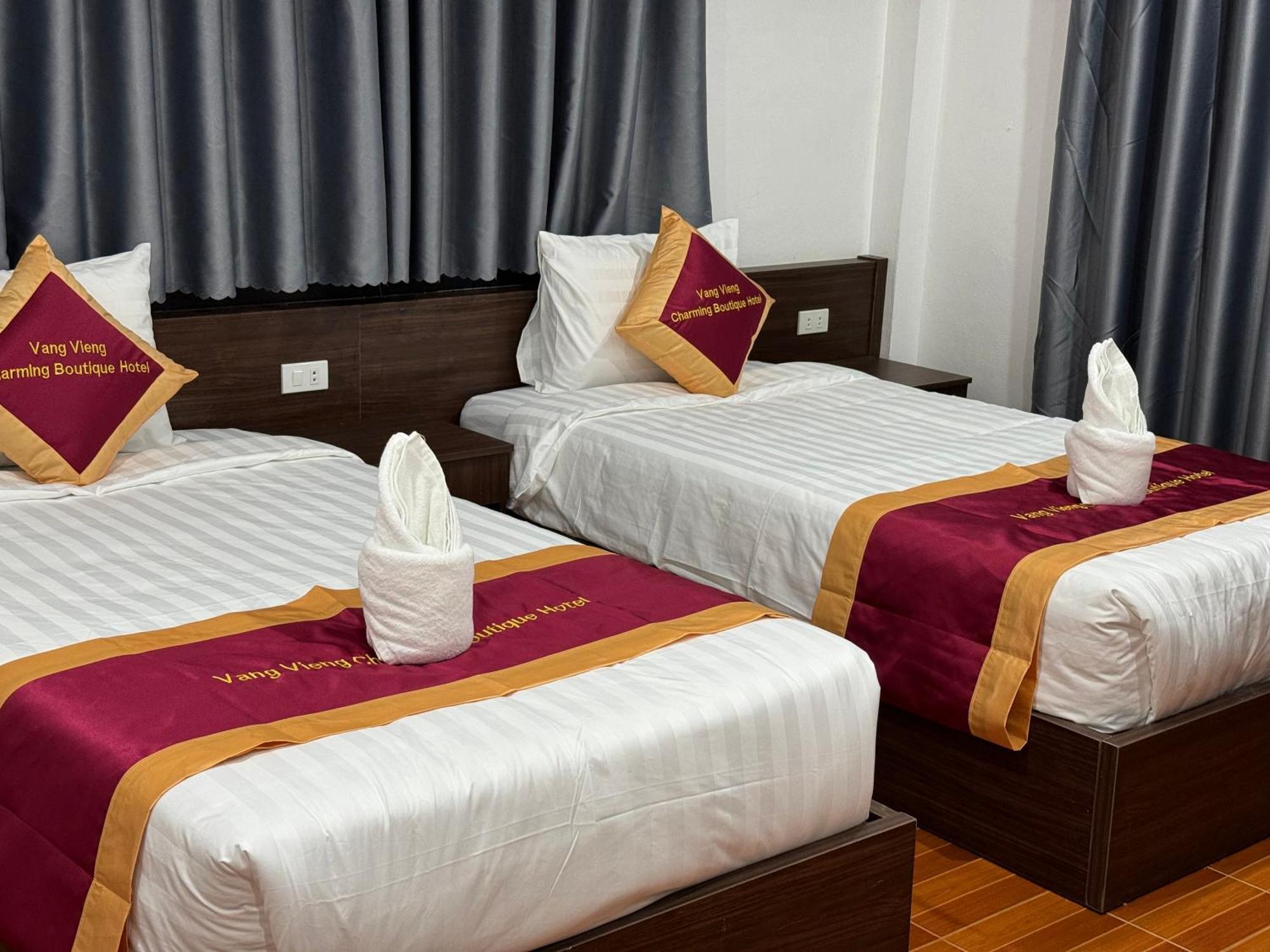 Vangvieng Charming Boutique Hotel ヴァンヴィエン エクステリア 写真