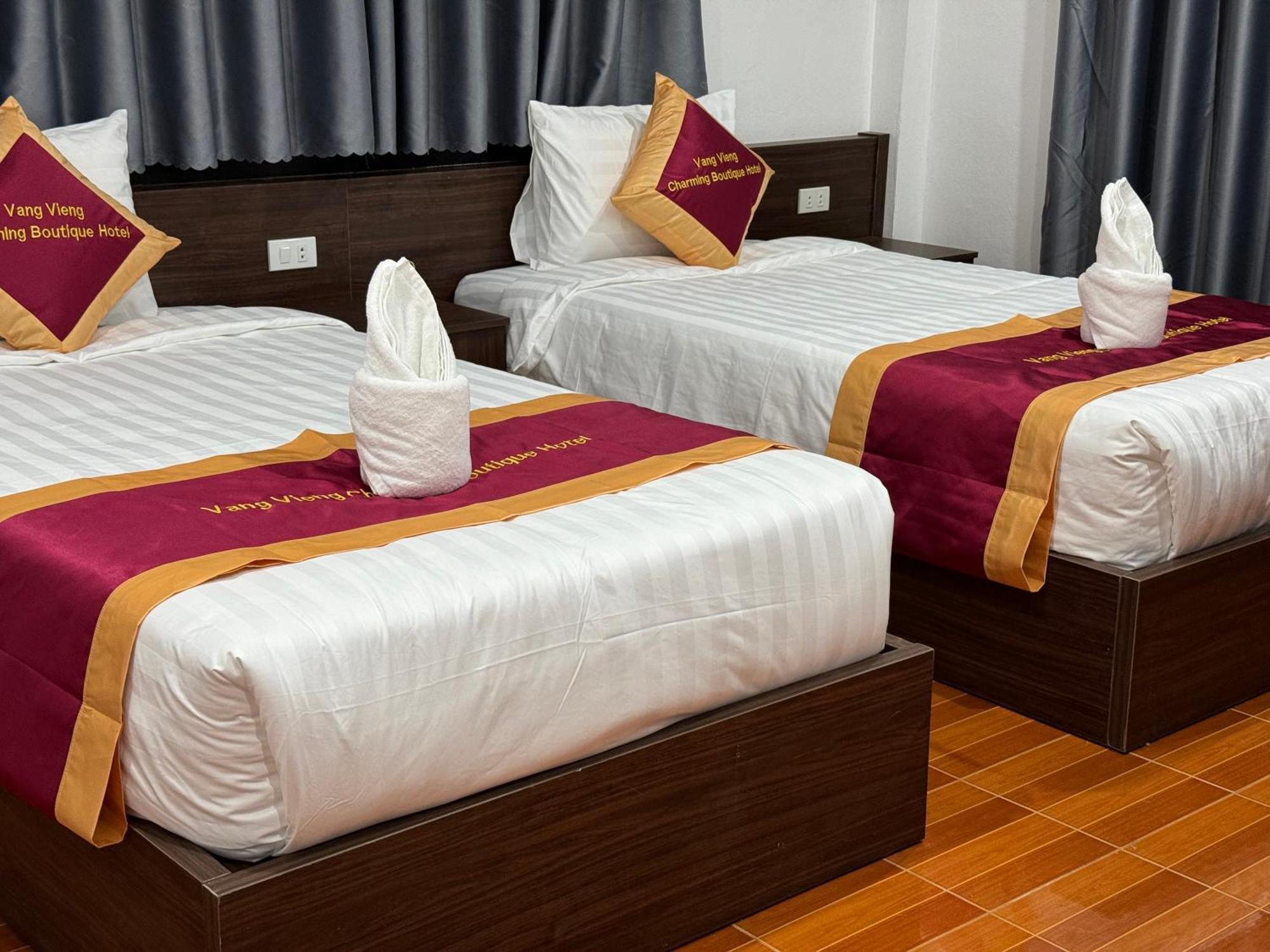 Vangvieng Charming Boutique Hotel ヴァンヴィエン エクステリア 写真