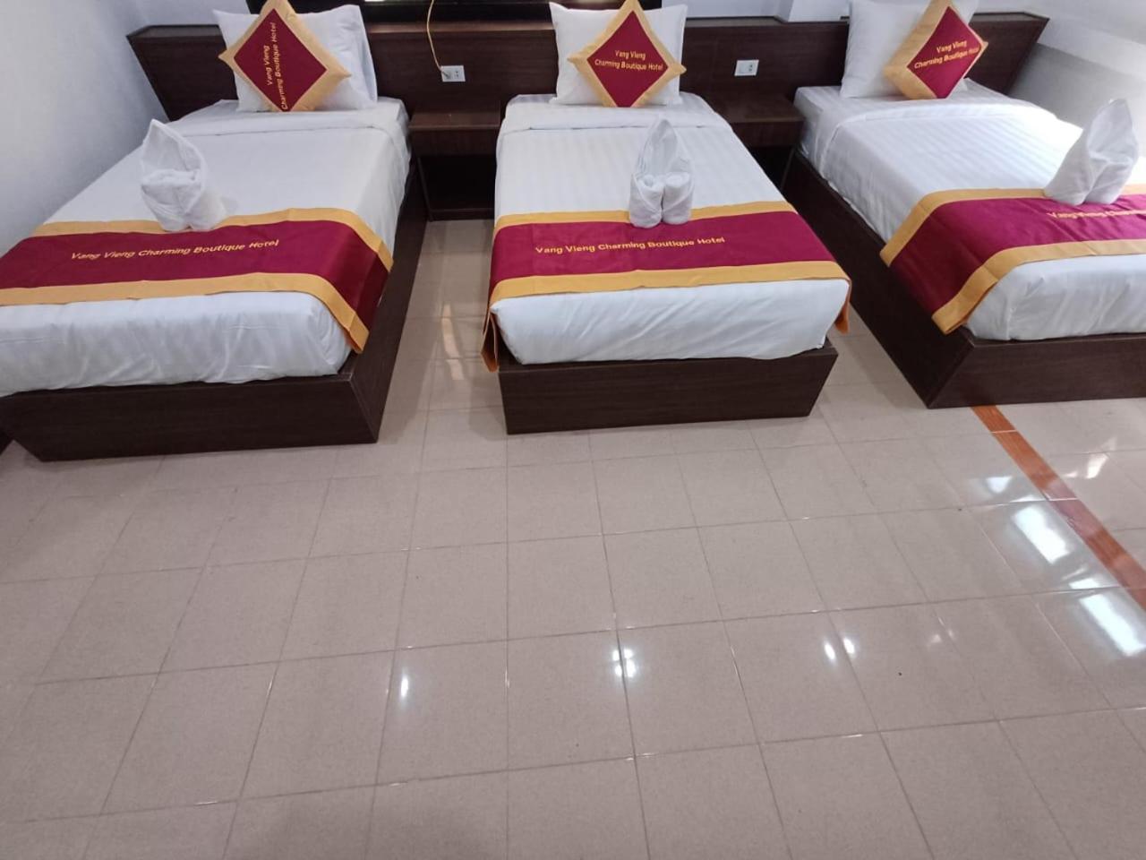 Vangvieng Charming Boutique Hotel ヴァンヴィエン エクステリア 写真