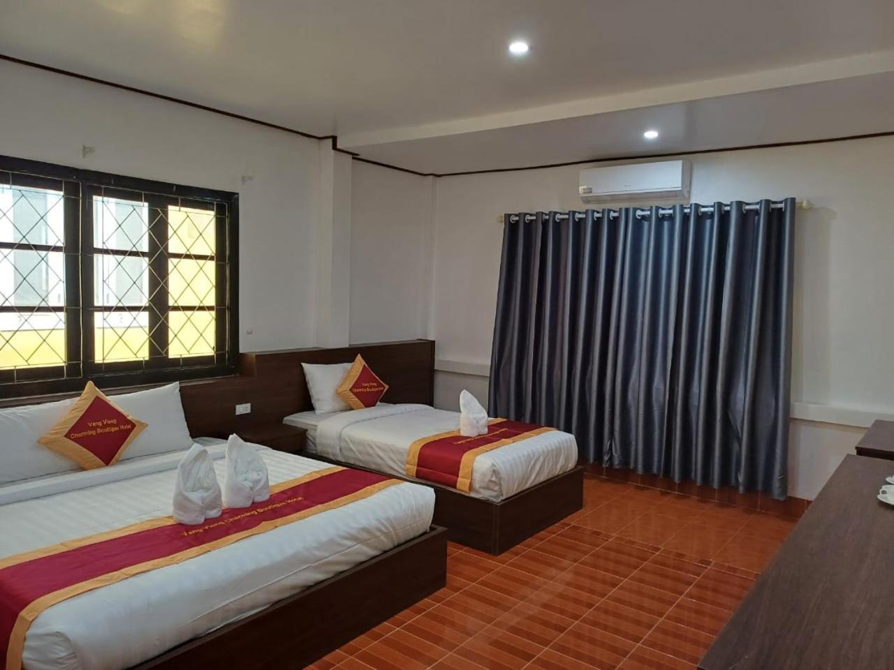Vangvieng Charming Boutique Hotel ヴァンヴィエン エクステリア 写真