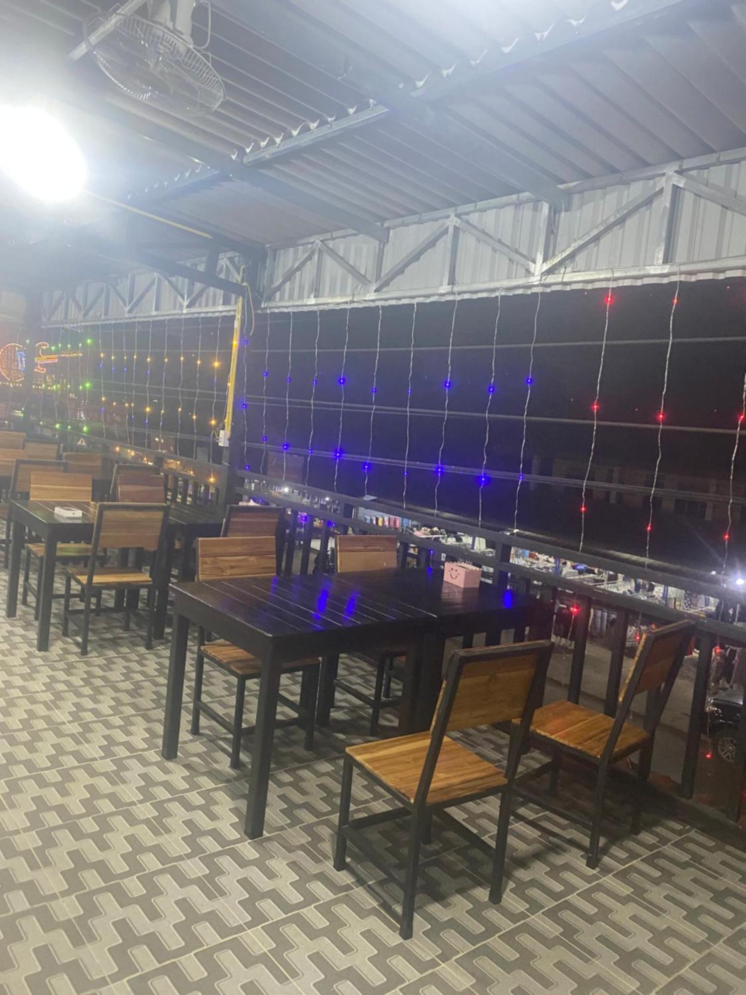 Vangvieng Charming Boutique Hotel ヴァンヴィエン エクステリア 写真