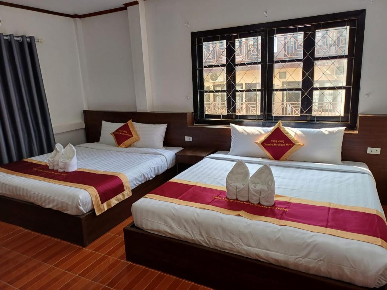 Vangvieng Charming Boutique Hotel ヴァンヴィエン エクステリア 写真