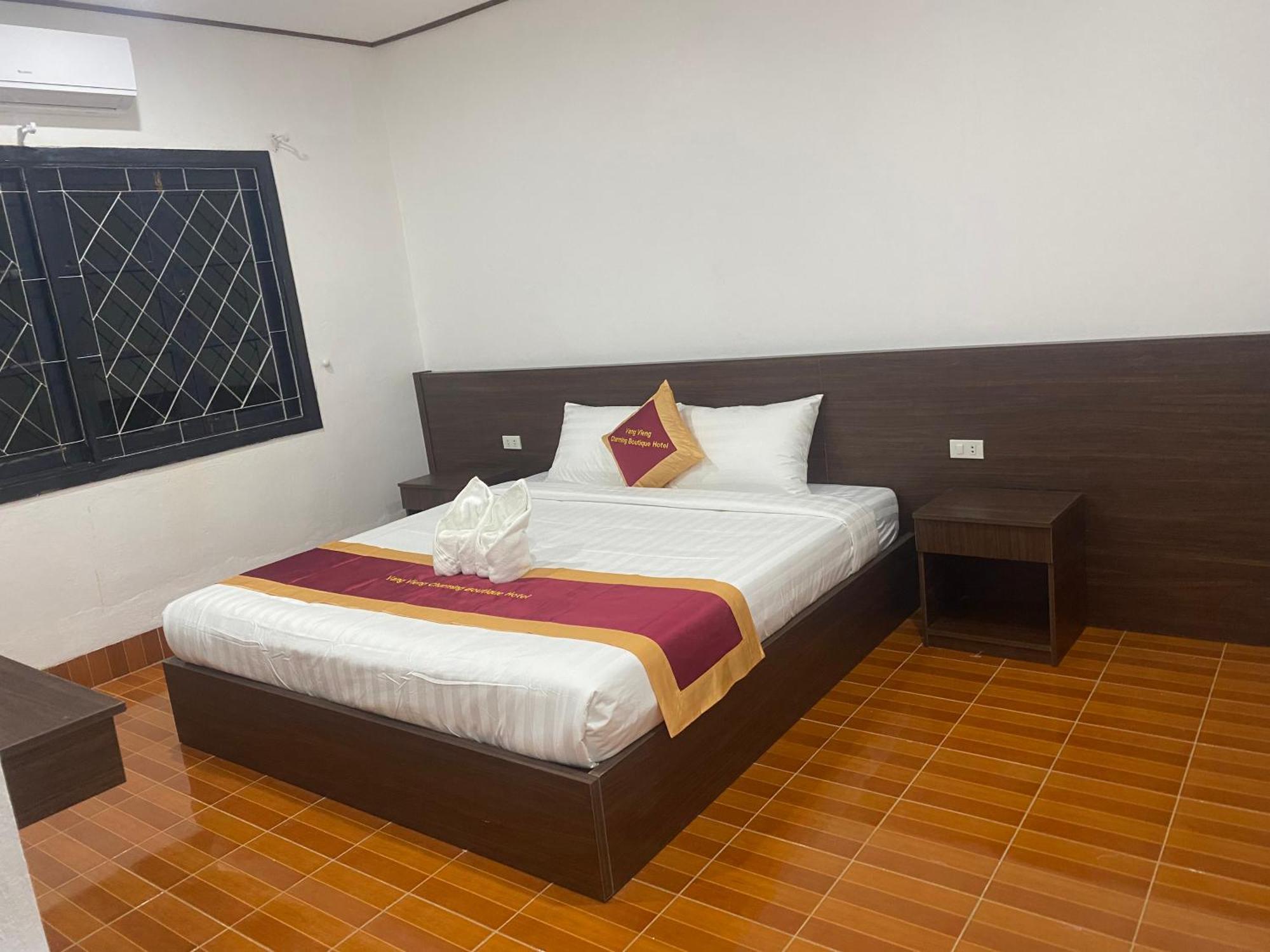 Vangvieng Charming Boutique Hotel ヴァンヴィエン エクステリア 写真
